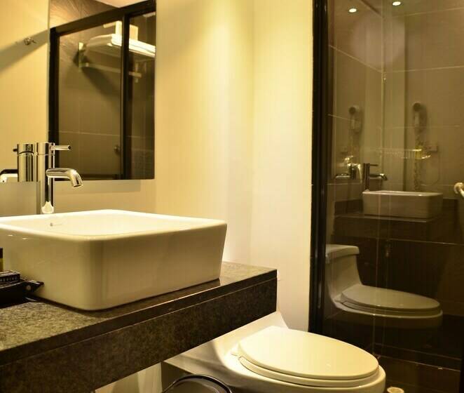 エクゼクティブルーム, Augusta