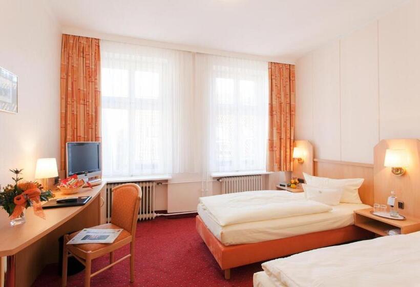 اتاق استاندارد, Benn