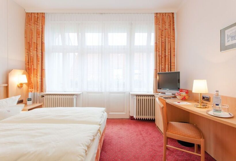 اتاق استاندارد, Benn