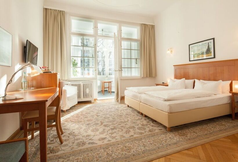 اتاق سوپریور, Brandies An Der Messe