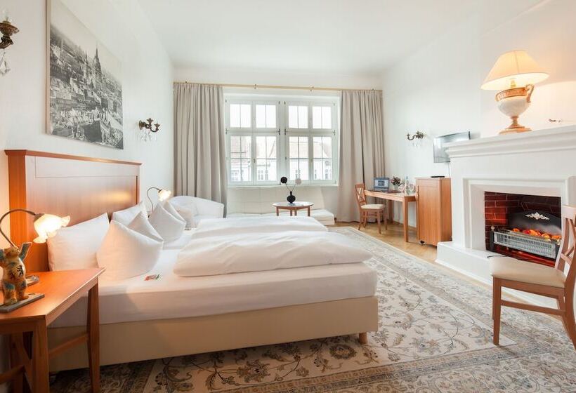 اتاق سوپریور, Brandies An Der Messe