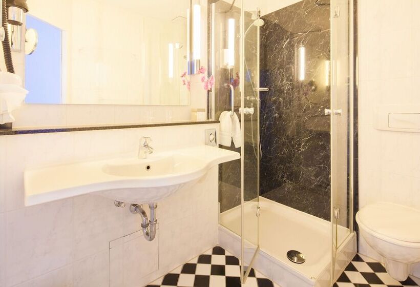 اتاق لوکس, Brandies An Der Messe