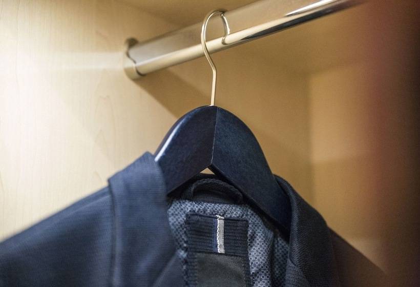 سوئیت با بالکن, Bristol Berlin