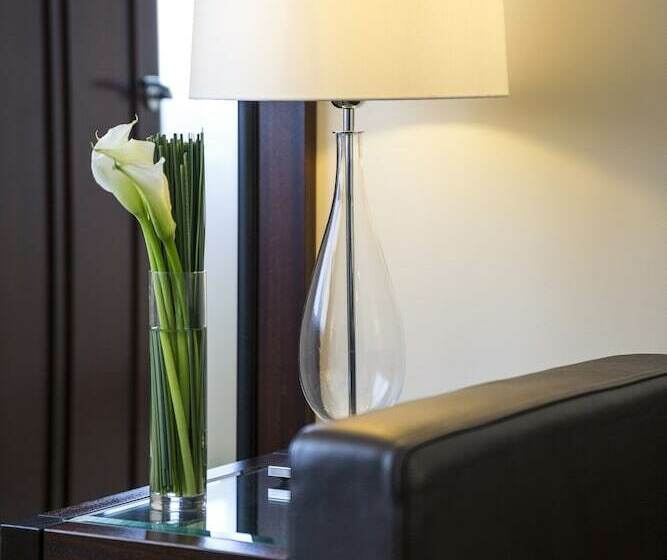 Executive Suite, Bristol Berlin