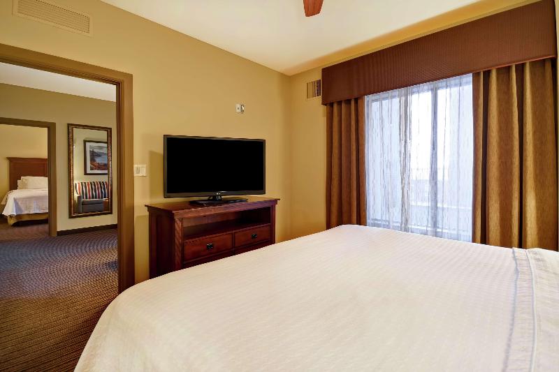 Executive Suite, Bristol Berlin