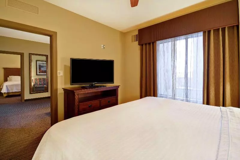 Executive Suite, Bristol Berlin