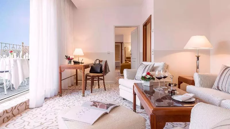 Suite with Balcony, Bristol Berlin