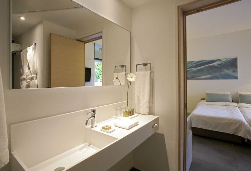 جناح دوبلكس, Capo Bay