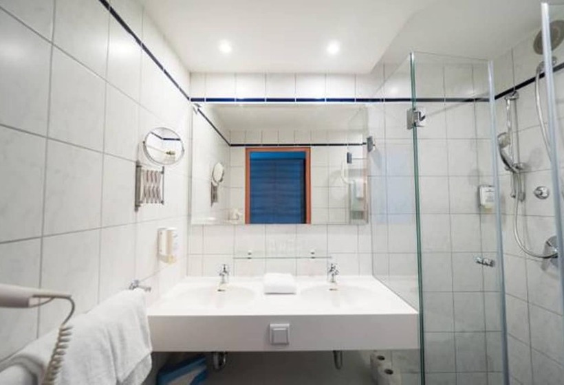 اتاق استاندارد, Plaza Inn Berlin Charlottenburg