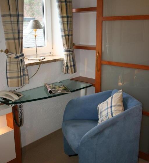 スタンダードシングルルーム, Hanseat