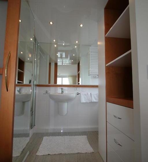 スタンダードシングルルーム, Hanseat