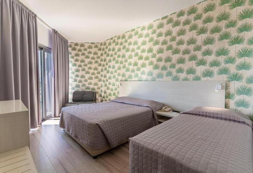 标准间, Harmony Bay