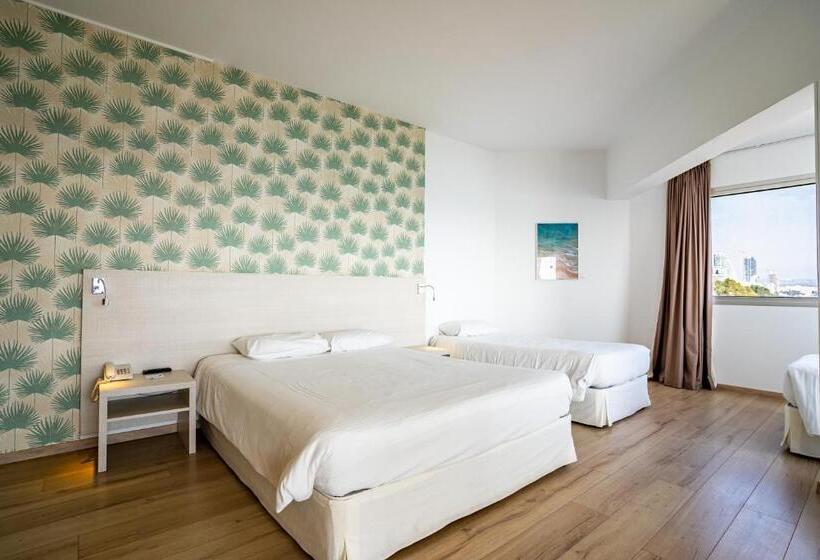 家庭海景房, Harmony Bay