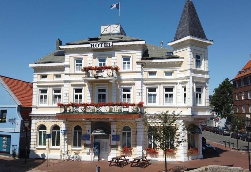 اتاق استاندارد سه نفره, Hohenzollernhof