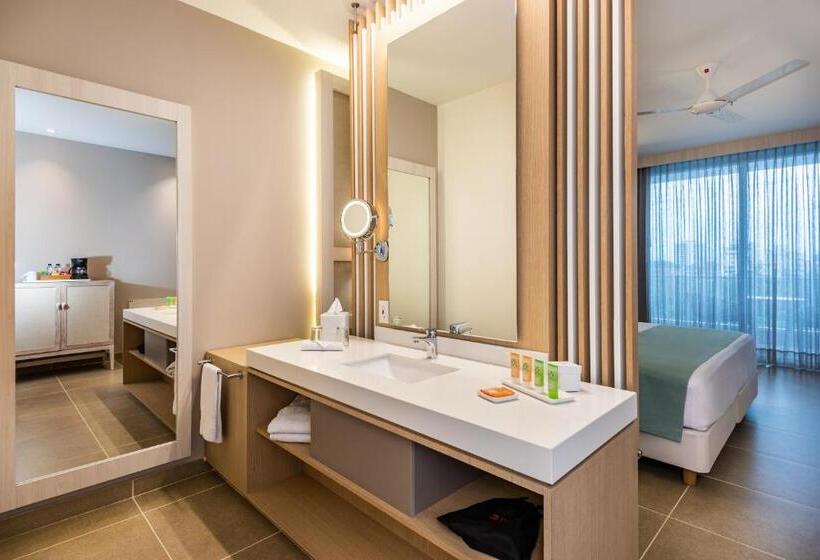 スーペリアールーム, Irotama Resort