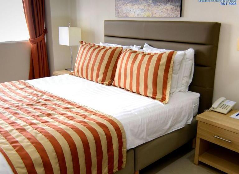 Номер Стандарт Индивидуальный, Neiva Plaza