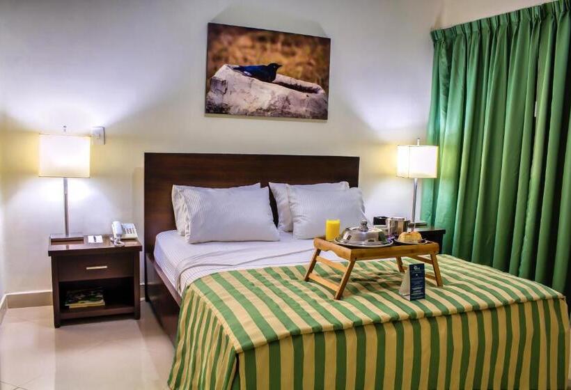 Номер Стандарт Индивидуальный, Neiva Plaza