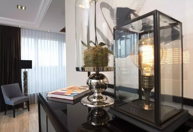 Senior Suite, Palace Berlin