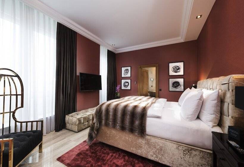 سوئیت سینیور, Palace Berlin