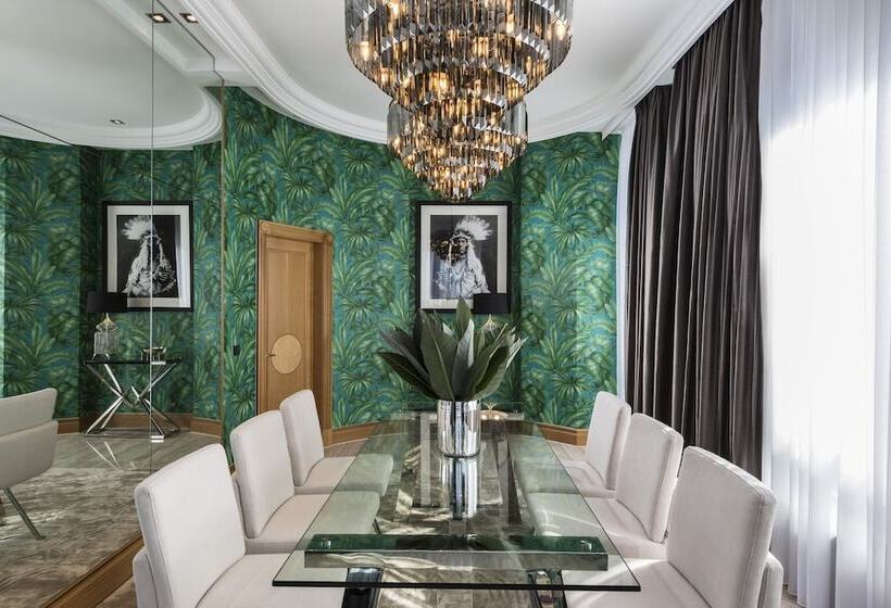 Königs Suite, Palace Berlin