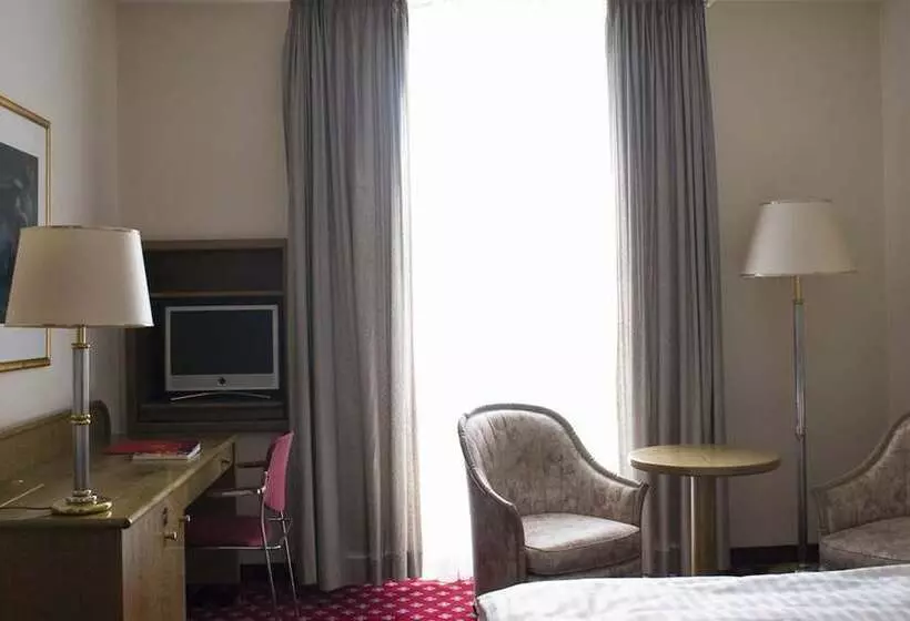 スーペリアシングルルーム, Savoy Berlin
