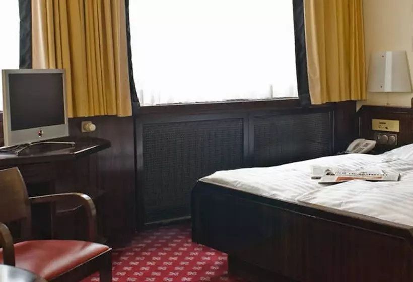 コンフォートルーム, Savoy Berlin