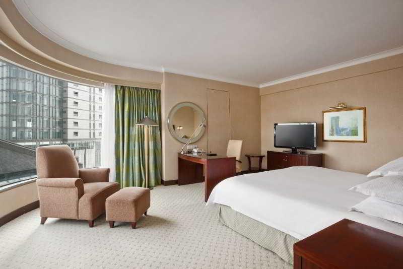 이그제큐티브 룸 킹사이즈 침대, The Kunlun Jing An