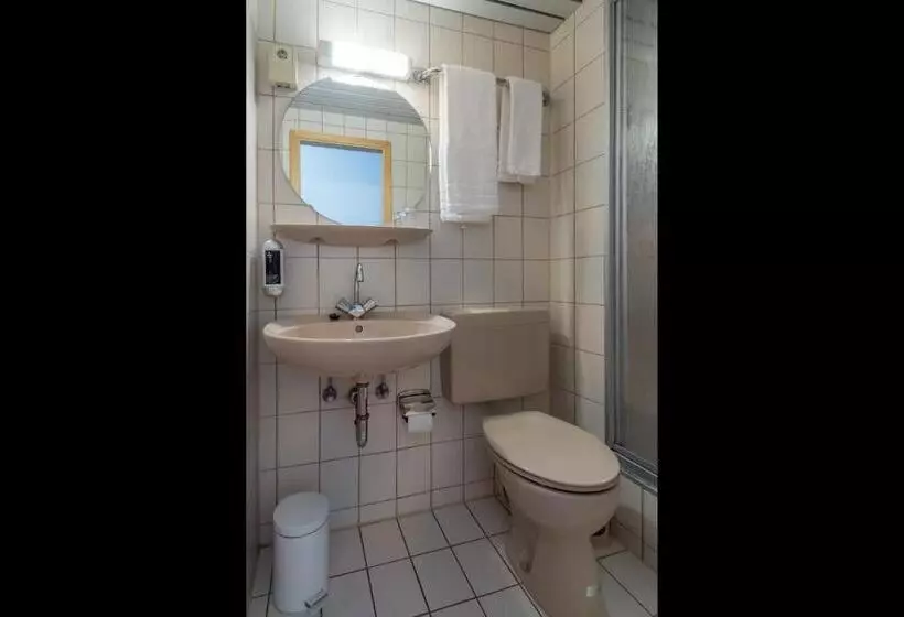 スタンダードシングルルーム, Cvjm Hotel Am Wollmarkt