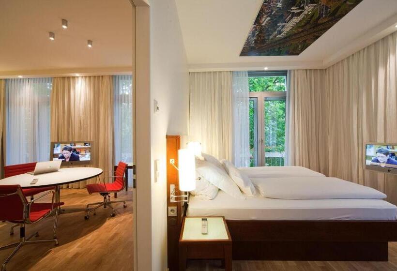 스위트, Grand Hotel Mussmann