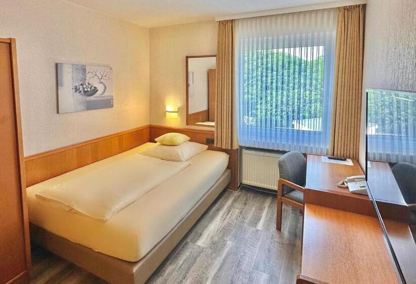 غرفة قياسية فردية, Imperial