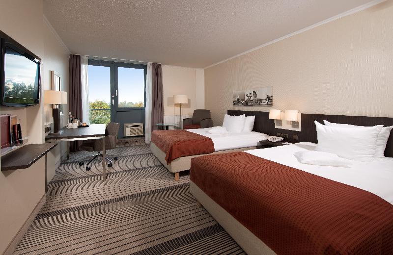 Номер Superior, Leonardo Hotel Hannover Airport