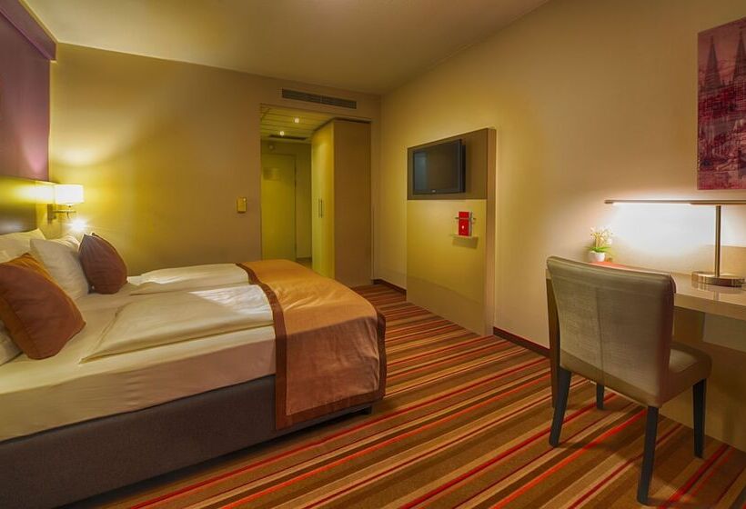 غرفة سوبيريور, Leonardo Hotel Köln