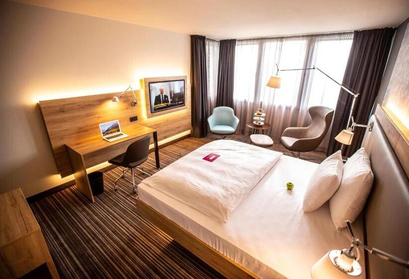 Quarto Superior, Leoso Hotel Leverkusen