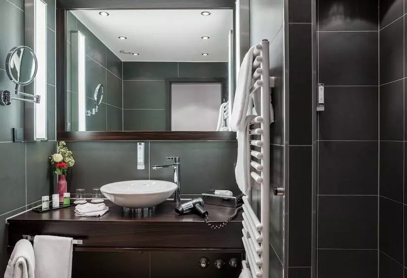 デラックスルーム, Leoso Hotel Leverkusen