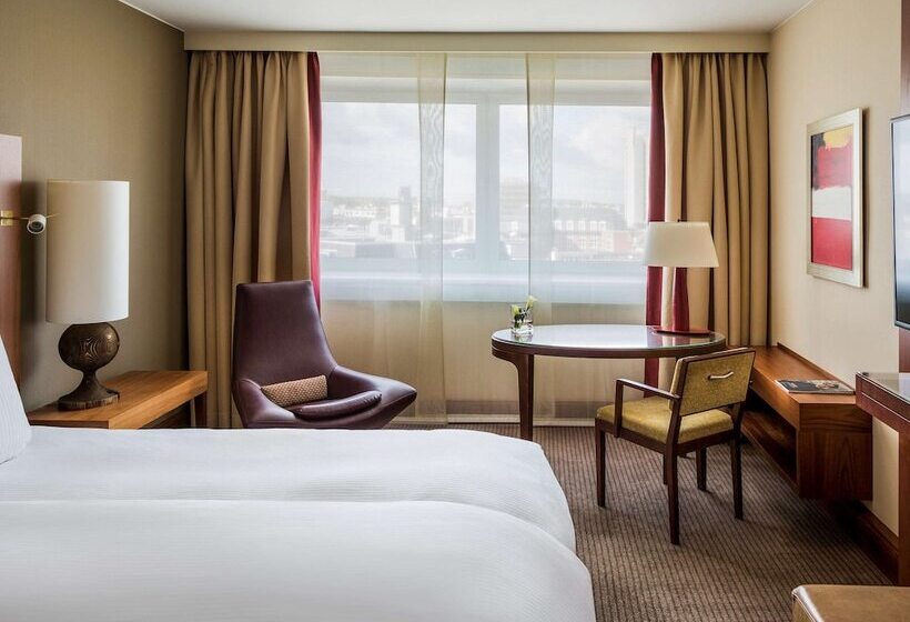 غرفة ديلوكس, Pullman Cologne