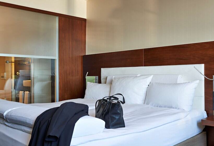 غرفة ديلوكس, Pullman Cologne