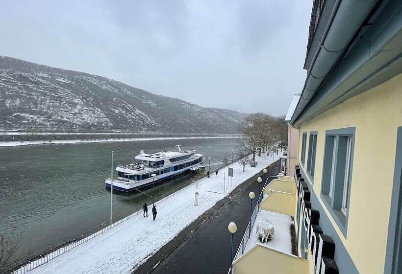 Номер Стандарт Вид на Реку, Rheinlust