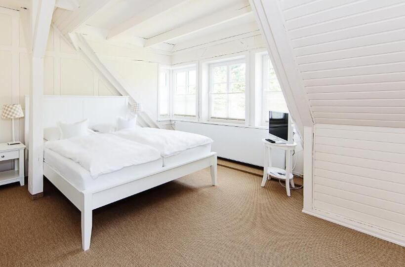 Дом 3 Спальни, Seehof