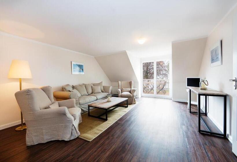 Апартаменты 2 Спальни с Балконом, Seehof