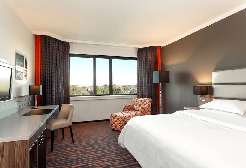 Номер Superior, Sheraton Essen