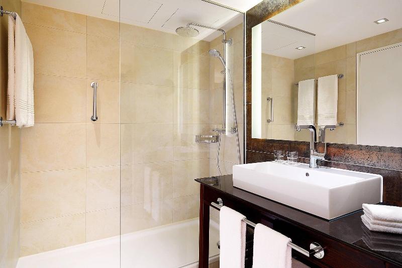 Номер Клуб, Sheraton Essen