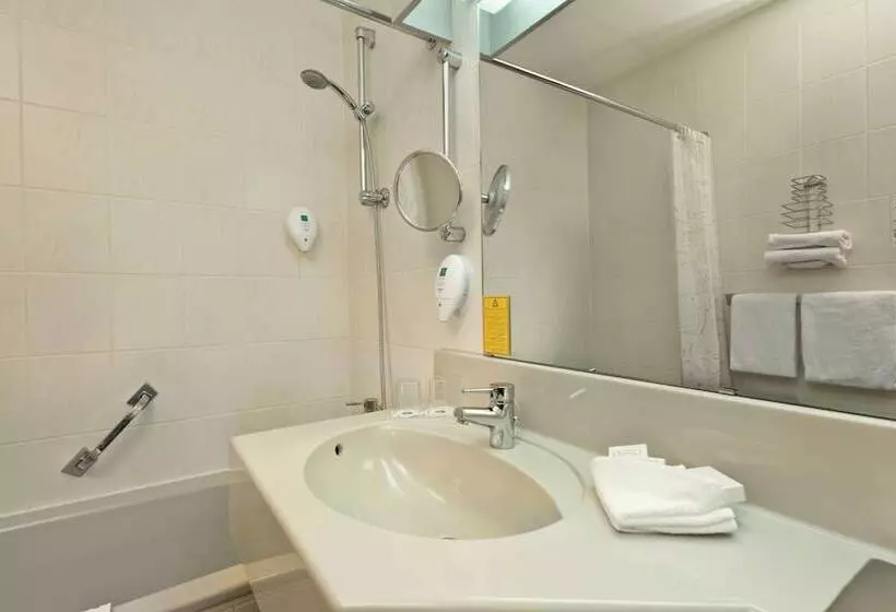 اتاق لوکس, Wyndham Garden Kassel