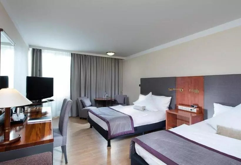 اتاق کلاس بیزنس, Wyndham Garden Kassel