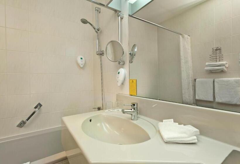 Pokój Deluxe, Wyndham Garden Kassel