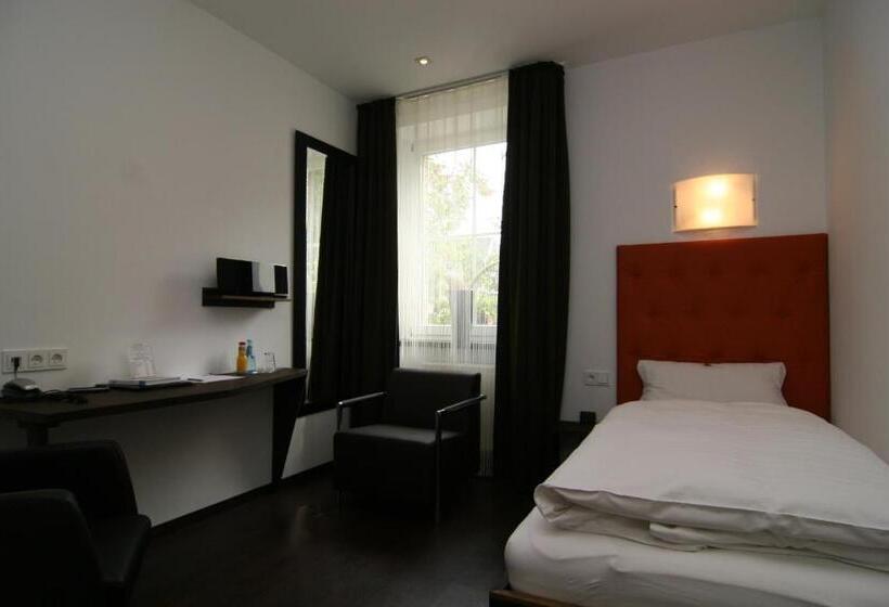 수피리어 싱글 룸, Zur Wartburg