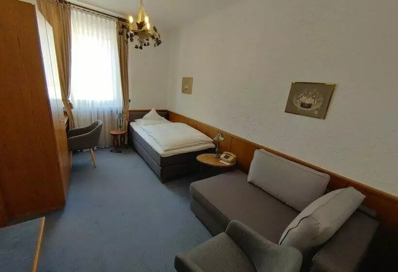 اتاق استاندارد یک نفره, Akzent Hotel Berg S Alte Bauernschänke  Wellness Und Wein