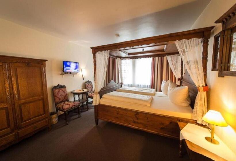 Номер Стандарт, Alte Thorschenke