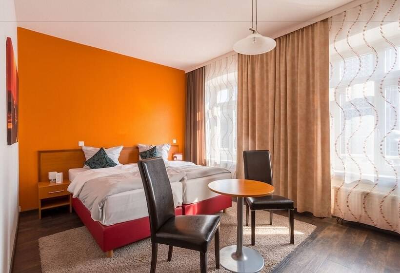 غرفة قياسية, Bayrischer Hof