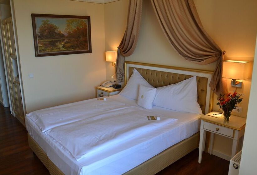 スタンダードルーム, Burghotel Staufenberg