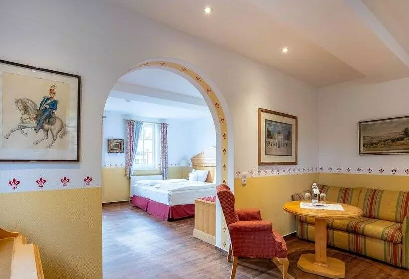 スイート, Burghotel Staufenberg